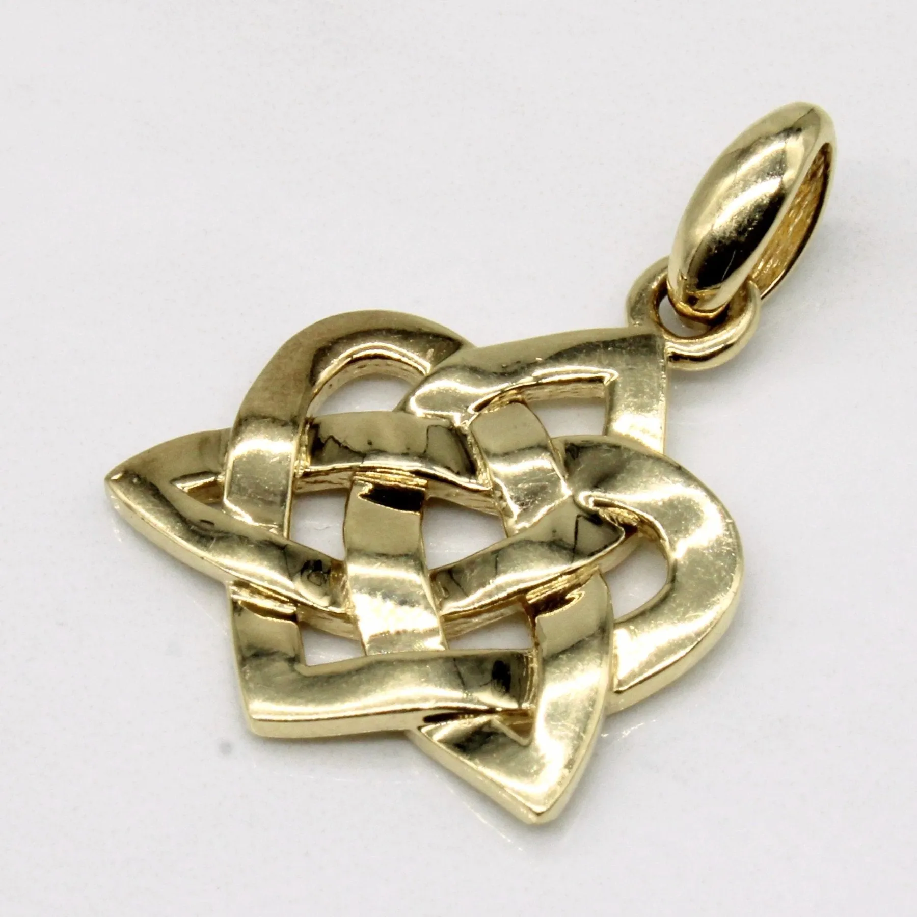 10k Celtic Love Knot Pendant
