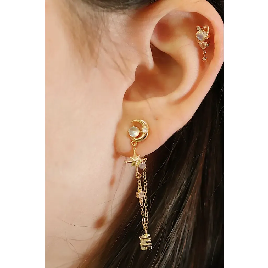 14KT Solid Gold Saturn Threaded Labret Earring