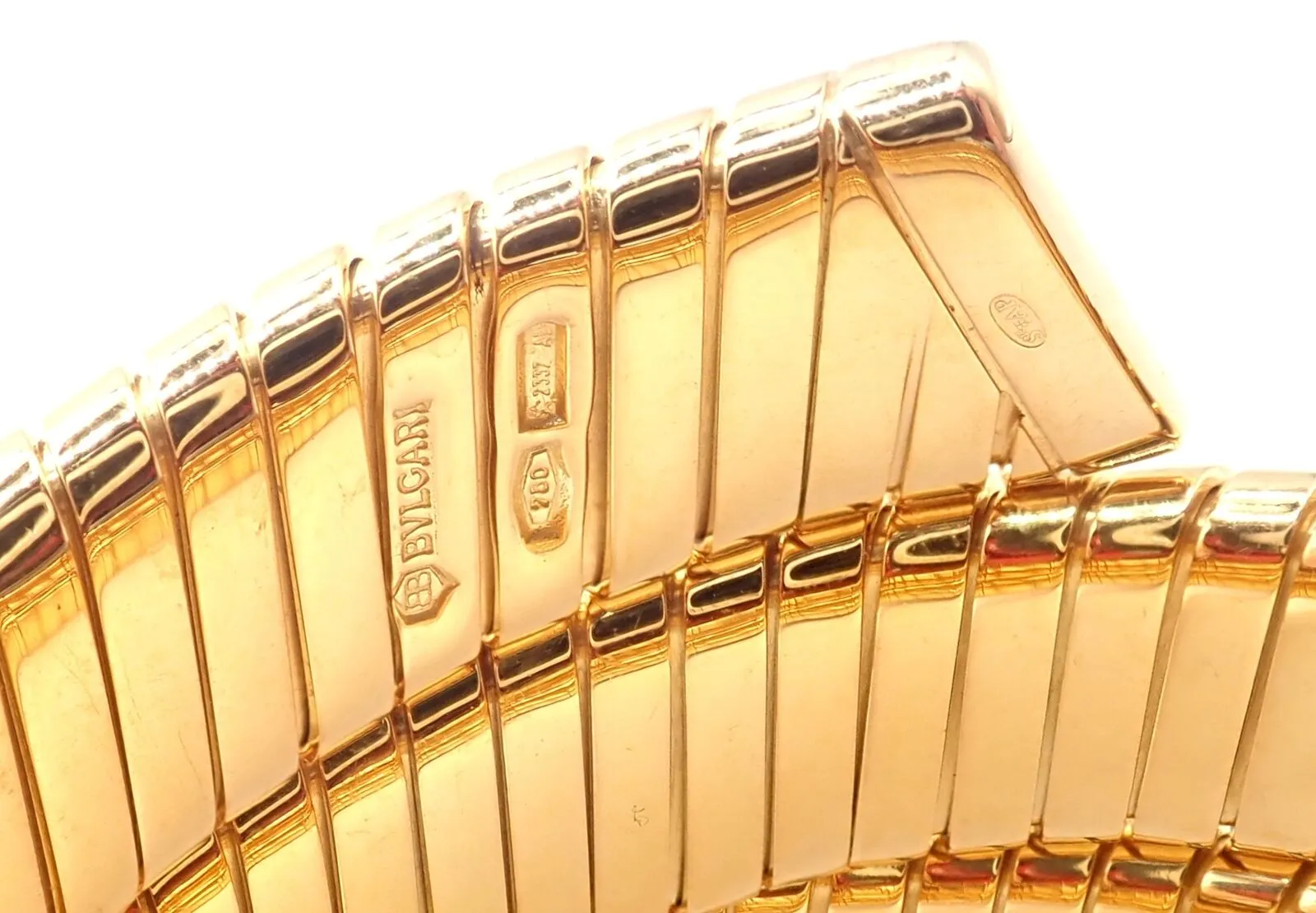 Authentic! Bulgari 18k Yellow Gold Tubogas Serpent Snake Bracelet Watch