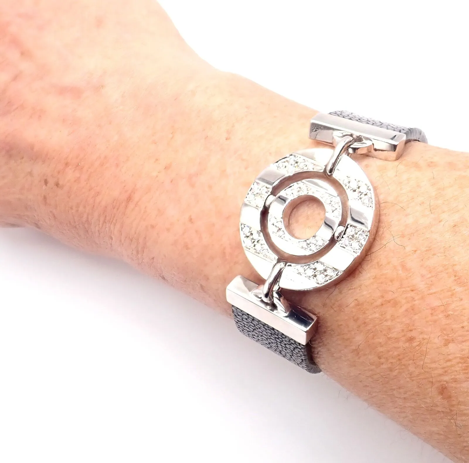 Authentic! Bvlgari Bulgari Astrale 18k White Gold Diamond Shagreen Bracelet