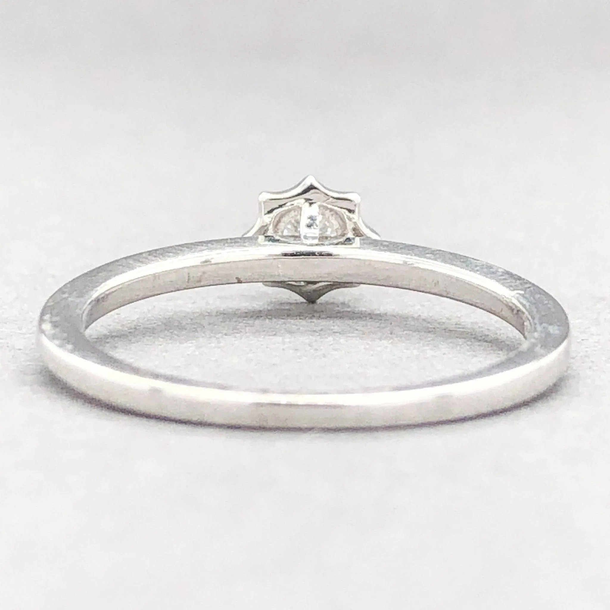 Estate 14K W Gold 0.15ct I/I1 Diamond Starburst Ring