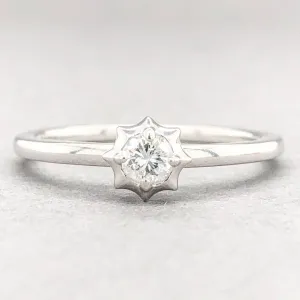Estate 14K W Gold 0.15ct I/I1 Diamond Starburst Ring